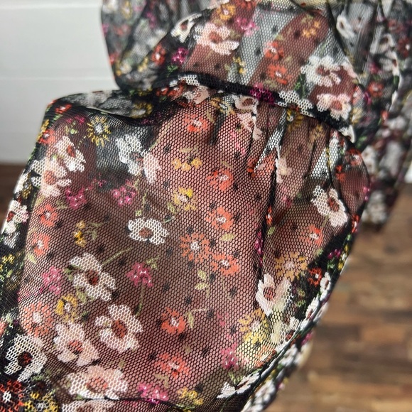 Meraki sheer tulle top size M whimsygoth Black floral puff sleeve tiered - Picture 5 of 8